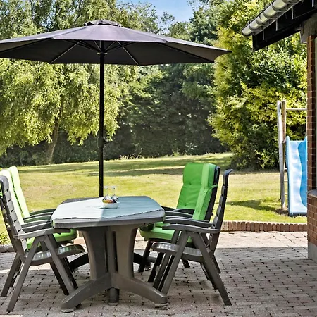 Holiday home Awesome In With Wifi