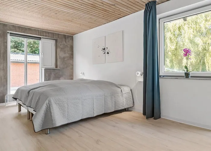 Awesome In With Wifi Holiday home *